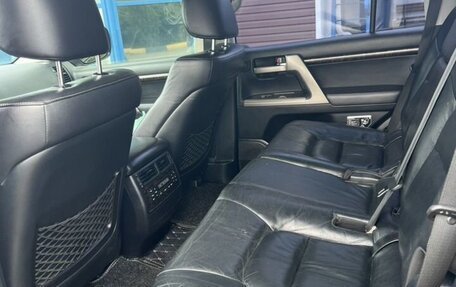 Toyota Land Cruiser 200, 2011 год, 3 100 000 рублей, 9 фотография