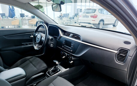 KIA Rio IV, 2020 год, 1 599 000 рублей, 15 фотография