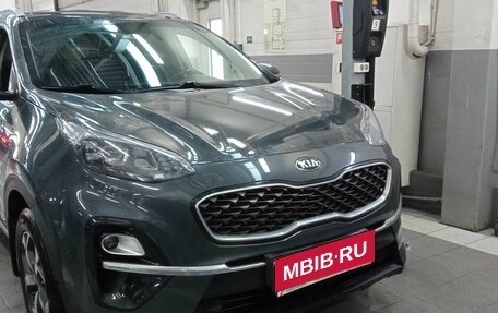 KIA Sportage IV рестайлинг, 2020 год, 2 250 000 рублей, 2 фотография