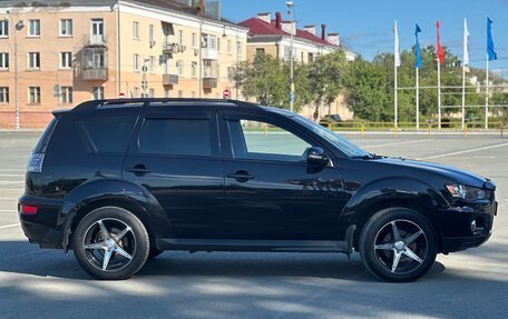 Mitsubishi Outlander III рестайлинг 3, 2011 год, 1 235 000 рублей, 3 фотография