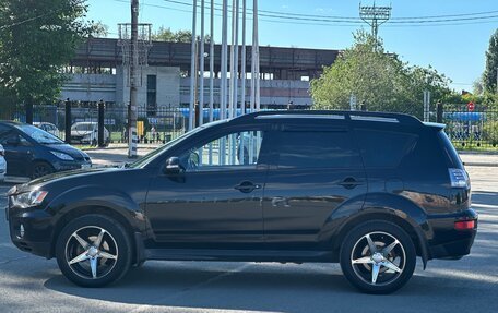 Mitsubishi Outlander III рестайлинг 3, 2011 год, 1 235 000 рублей, 9 фотография