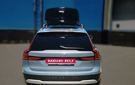 Volvo V90 Cross Country I рестайлинг, 2022 год, 5 500 000 рублей, 3 фотография