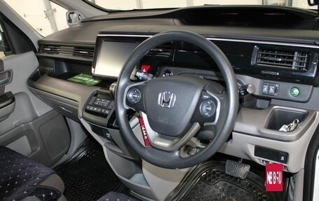 Honda Stepwgn IV, 2015 год, 1 760 000 рублей, 10 фотография