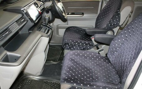 Honda Stepwgn IV, 2015 год, 1 760 000 рублей, 18 фотография