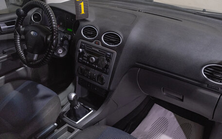 Ford Focus II рестайлинг, 2006 год, 399 000 рублей, 16 фотография