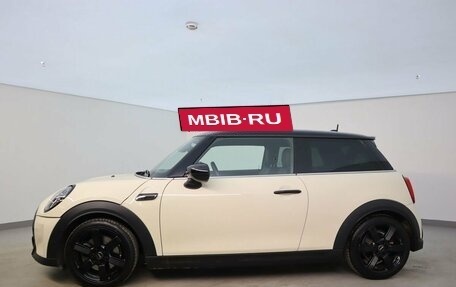 MINI Hatch, 2021 год, 4 250 000 рублей, 5 фотография