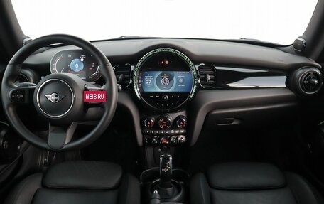 MINI Hatch, 2021 год, 4 250 000 рублей, 10 фотография