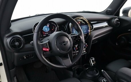 MINI Hatch, 2021 год, 4 250 000 рублей, 11 фотография