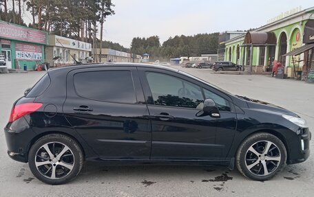Peugeot 308 II, 2010 год, 550 000 рублей, 19 фотография