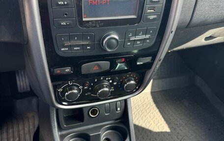 Renault Duster I рестайлинг, 2012 год, 820 000 рублей, 15 фотография