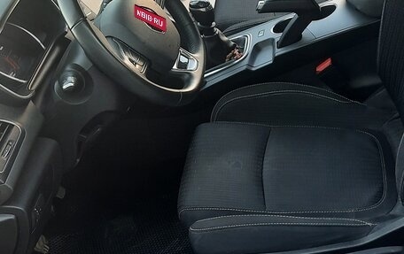 Renault Megane IV, 2019 год, 1 650 000 рублей, 15 фотография