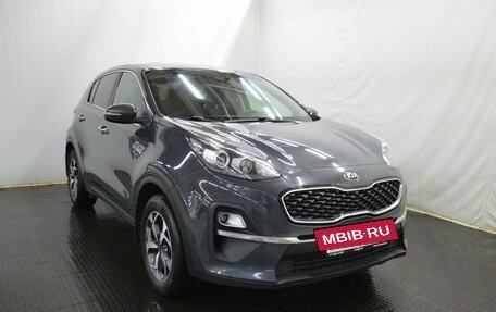 KIA Sportage IV рестайлинг, 2020 год, 2 315 000 рублей, 3 фотография
