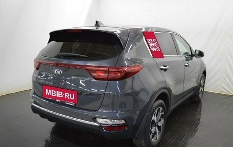 KIA Sportage IV рестайлинг, 2020 год, 2 315 000 рублей, 5 фотография