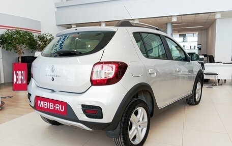 Renault Sandero II рестайлинг, 2016 год, 960 000 рублей, 9 фотография