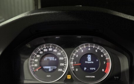 Volvo S60 III, 2012 год, 900 000 рублей, 11 фотография