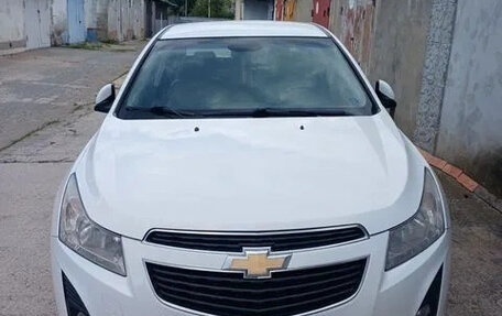 Chevrolet Cruze II, 2013 год, 850 000 рублей, 10 фотография