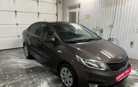 KIA Rio III рестайлинг, 2016 год, 980 000 рублей, 4 фотография