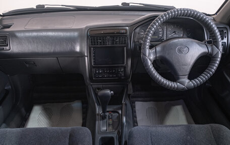 Toyota Carina, 2001 год, 659 000 рублей, 9 фотография