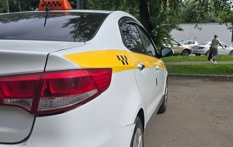 KIA Rio III рестайлинг, 2016 год, 595 000 рублей, 2 фотография