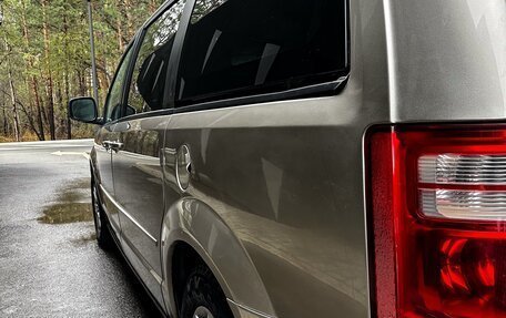 Dodge Caravan V, 2008 год, 799 000 рублей, 9 фотография