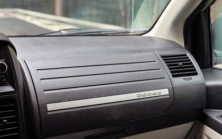 Dodge Caravan V, 2008 год, 799 000 рублей, 27 фотография