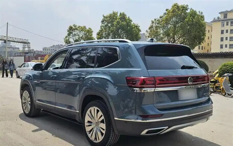 Volkswagen Teramont I, 2022 год, 3 000 000 рублей, 4 фотография