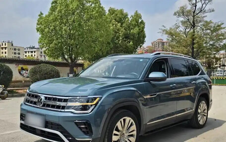 Volkswagen Teramont I, 2022 год, 3 000 000 рублей, 3 фотография