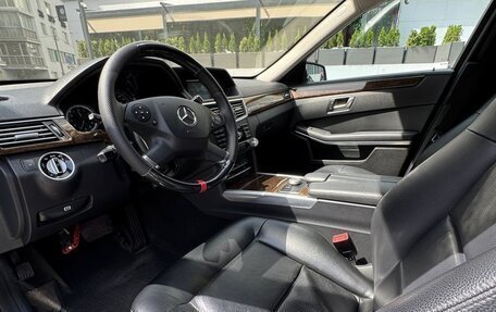 Mercedes-Benz E-Класс, 2012 год, 1 200 000 рублей, 5 фотография