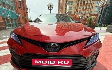 Toyota Camry, 2021 год, 3 680 000 рублей, 7 фотография