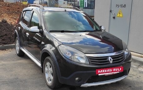 Renault Sandero I, 2013 год, 720 000 рублей, 2 фотография