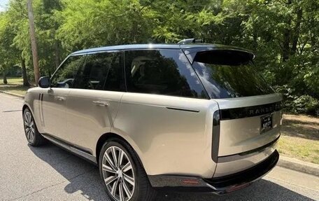 Land Rover Range Rover IV рестайлинг, 2022 год, 11 600 000 рублей, 3 фотография