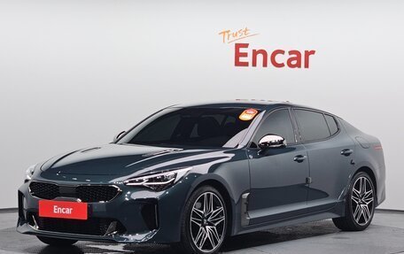 KIA Stinger I, 2022 год, 2 421 000 рублей, 1 фотография