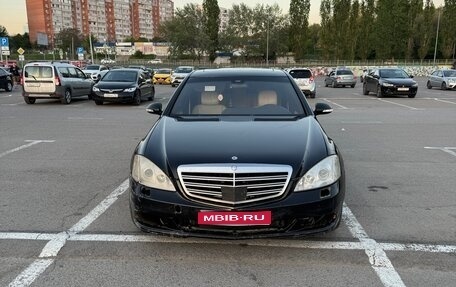 Mercedes-Benz S-Класс, 2008 год, 800 000 рублей, 1 фотография