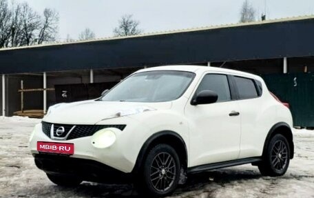 Nissan Juke II, 2014 год, 1 050 000 рублей, 2 фотография