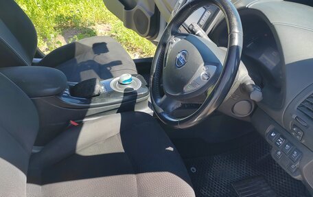 Nissan Leaf I, 2015 год, 950 000 рублей, 15 фотография