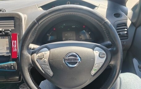 Nissan Leaf I, 2015 год, 950 000 рублей, 21 фотография