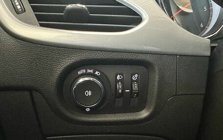 Opel Astra K, 2020 год, 1 399 000 рублей, 22 фотография