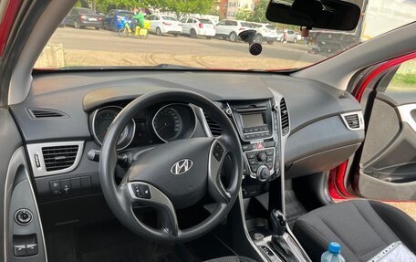 Hyundai i30 II рестайлинг, 2013 год, 750 000 рублей, 9 фотография