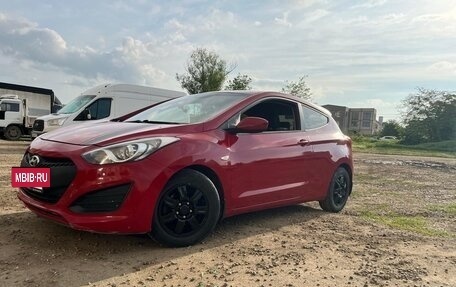 Hyundai i30 II рестайлинг, 2013 год, 750 000 рублей, 5 фотография