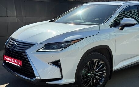 Lexus RX IV рестайлинг, 2017 год, 4 470 000 рублей, 6 фотография