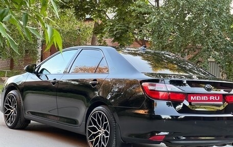 Toyota Camry, 2016 год, 2 300 000 рублей, 7 фотография