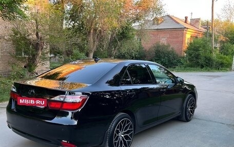 Toyota Camry, 2016 год, 2 300 000 рублей, 4 фотография