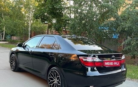 Toyota Camry, 2016 год, 2 300 000 рублей, 6 фотография