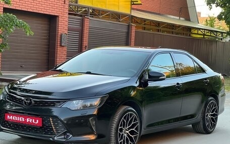 Toyota Camry, 2016 год, 2 300 000 рублей, 9 фотография