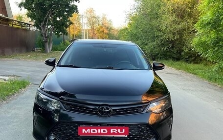 Toyota Camry, 2016 год, 2 300 000 рублей, 2 фотография
