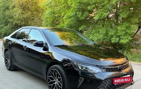Toyota Camry, 2016 год, 2 300 000 рублей, 3 фотография
