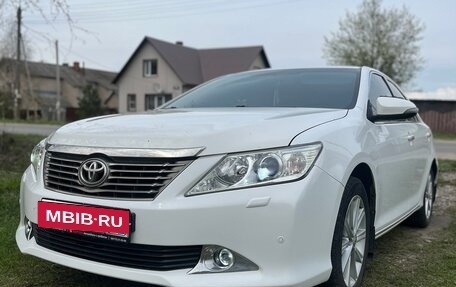 Toyota Camry, 2013 год, 1 700 000 рублей, 3 фотография