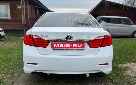 Toyota Camry, 2013 год, 1 700 000 рублей, 8 фотография