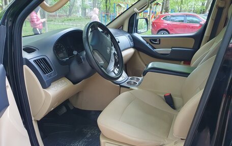 Hyundai Grand Starex Grand Starex I рестайлинг 2, 2015 год, 2 475 000 рублей, 7 фотография