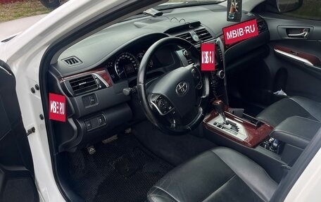 Toyota Camry, 2013 год, 1 700 000 рублей, 11 фотография